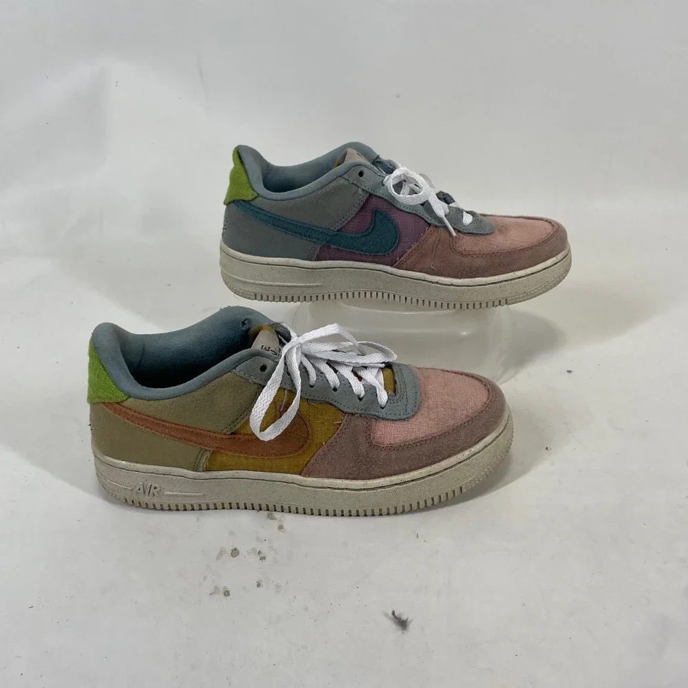 Nike Air Force 1 Low Sun Club Arctic Orange Sanded Gold DM0984-700 Kids 5.5Y